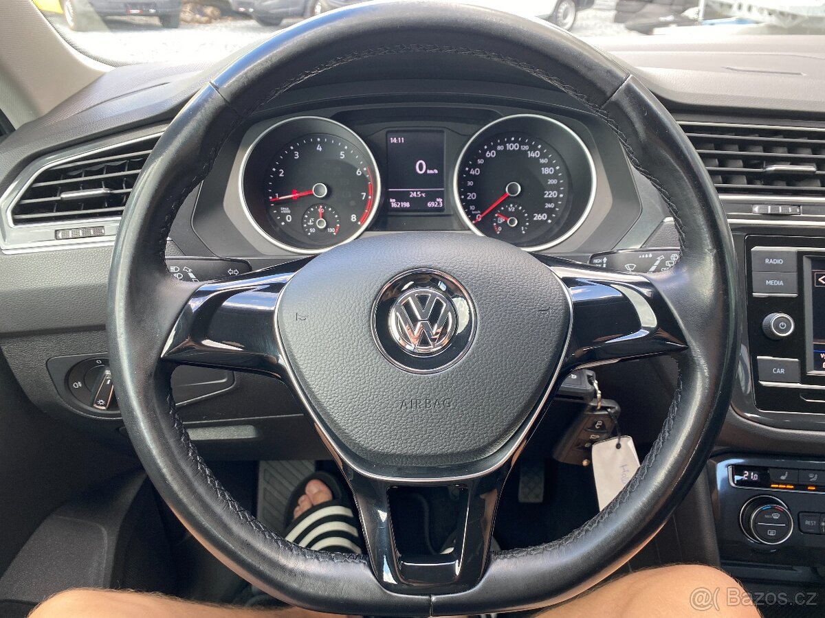 Volkswagen Tiguan, 1.4 TSI 92kW - 1xMAJ.-ALU-PDC - 13