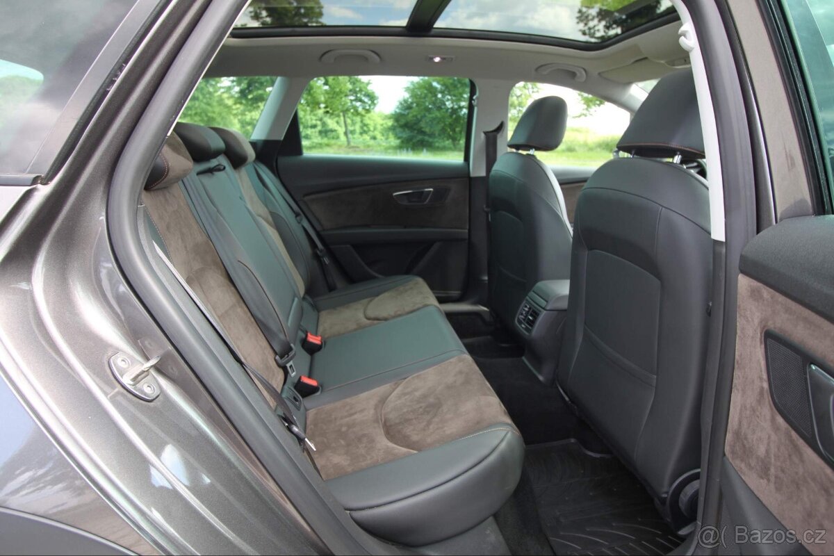 LEON X-Perience,2.0Tdi-110kw,6st.M,4Drive,TAŽNÉ,Panoram,2016 - 13