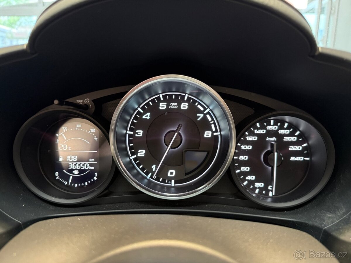 Fiat 124 Spider 1.4 Turbo Lusso - 13