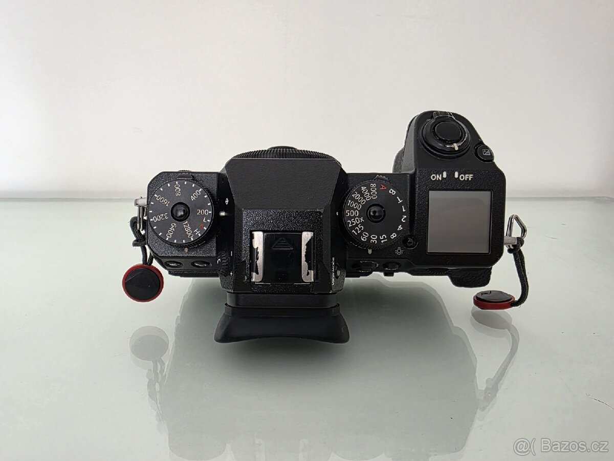 Fujifilm X-H1 + 3 objektivy - 13