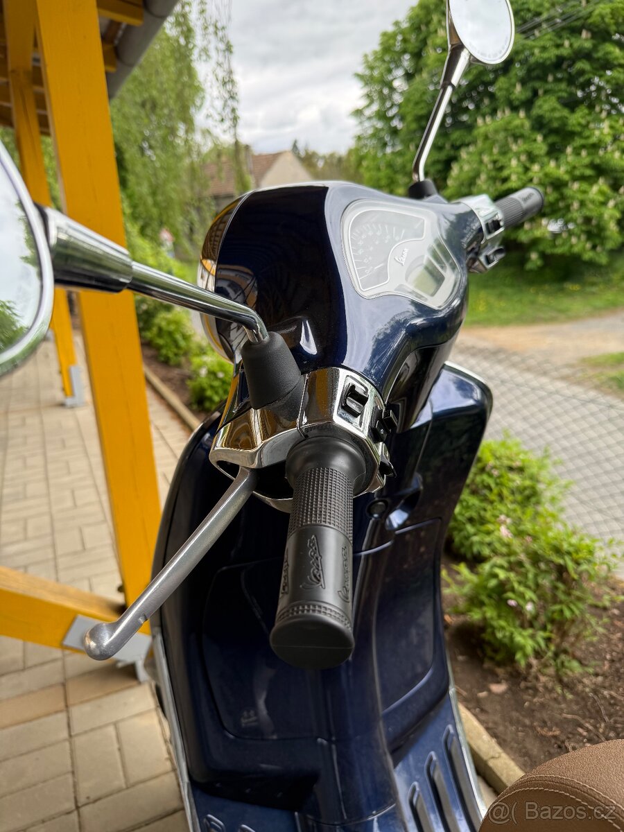 Vespa Primavera 50 - 13