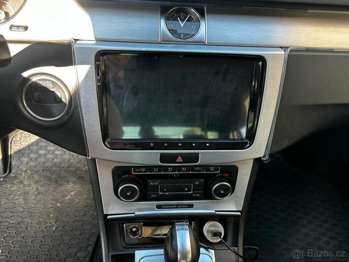 Volkswagen Passat B7 2.0TDI - 13