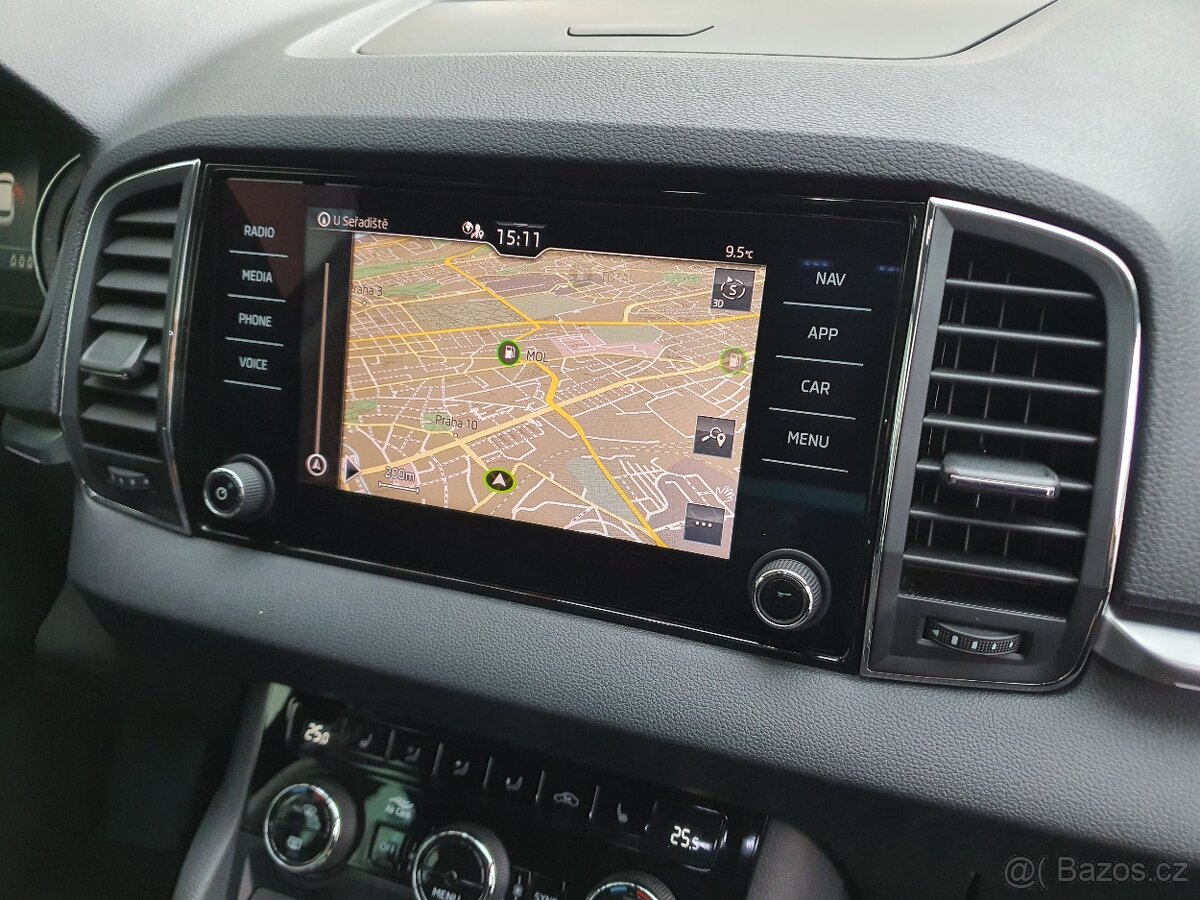 Škoda Karoq 1.5 TSI 110kW 113tkm Full LED - záruka Autodraft - 13