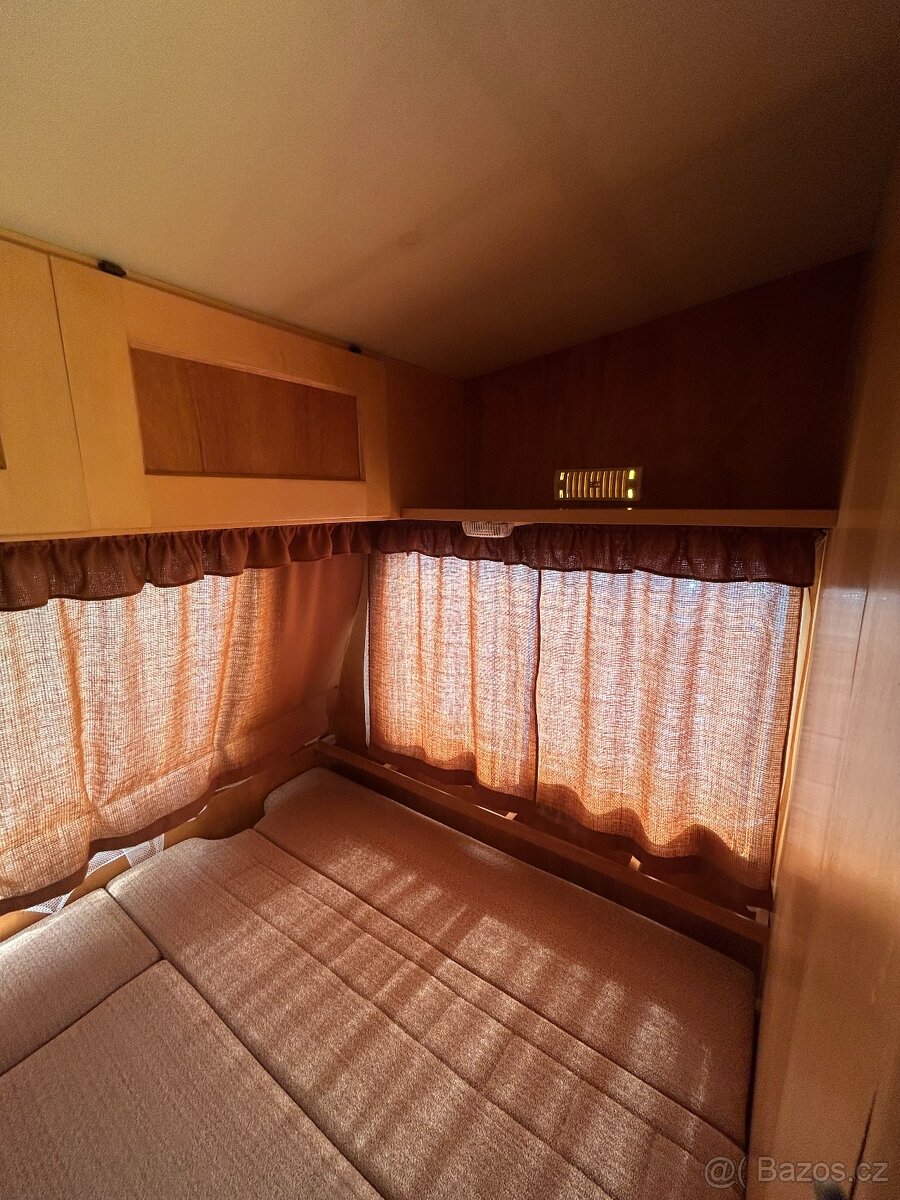 Karavan z Karavan klubu Ostrava - 13