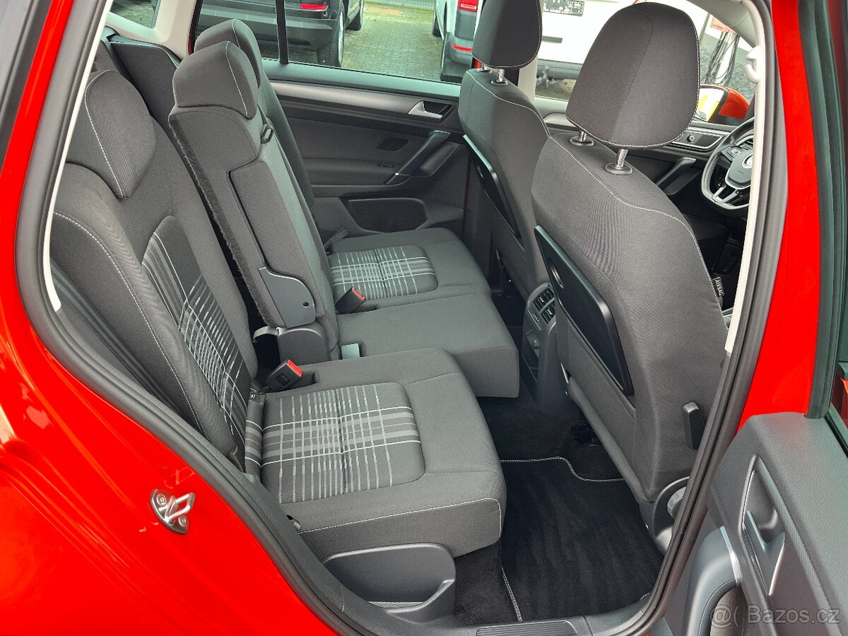 VW Golf Sportsvan 1,4TSi 92KW LOUNGE model 2016 - 13