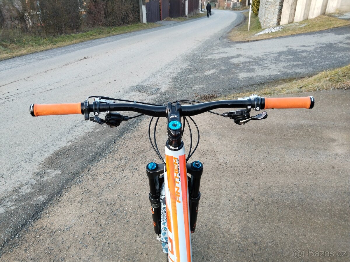 GIANT ANTHEM ADVANCED 1 , 2018 - 13