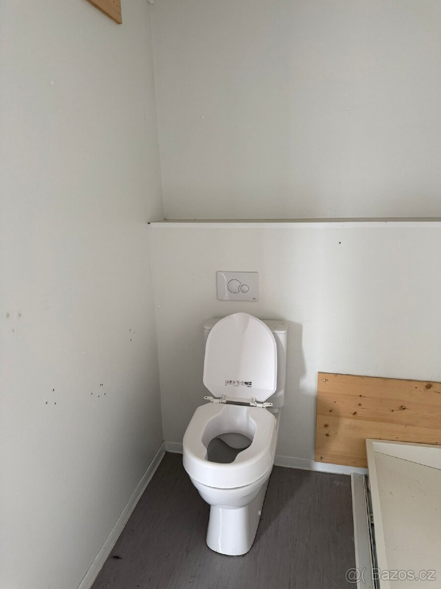 Kancelářský, obytný set tří kontejnerů/44m² - 13