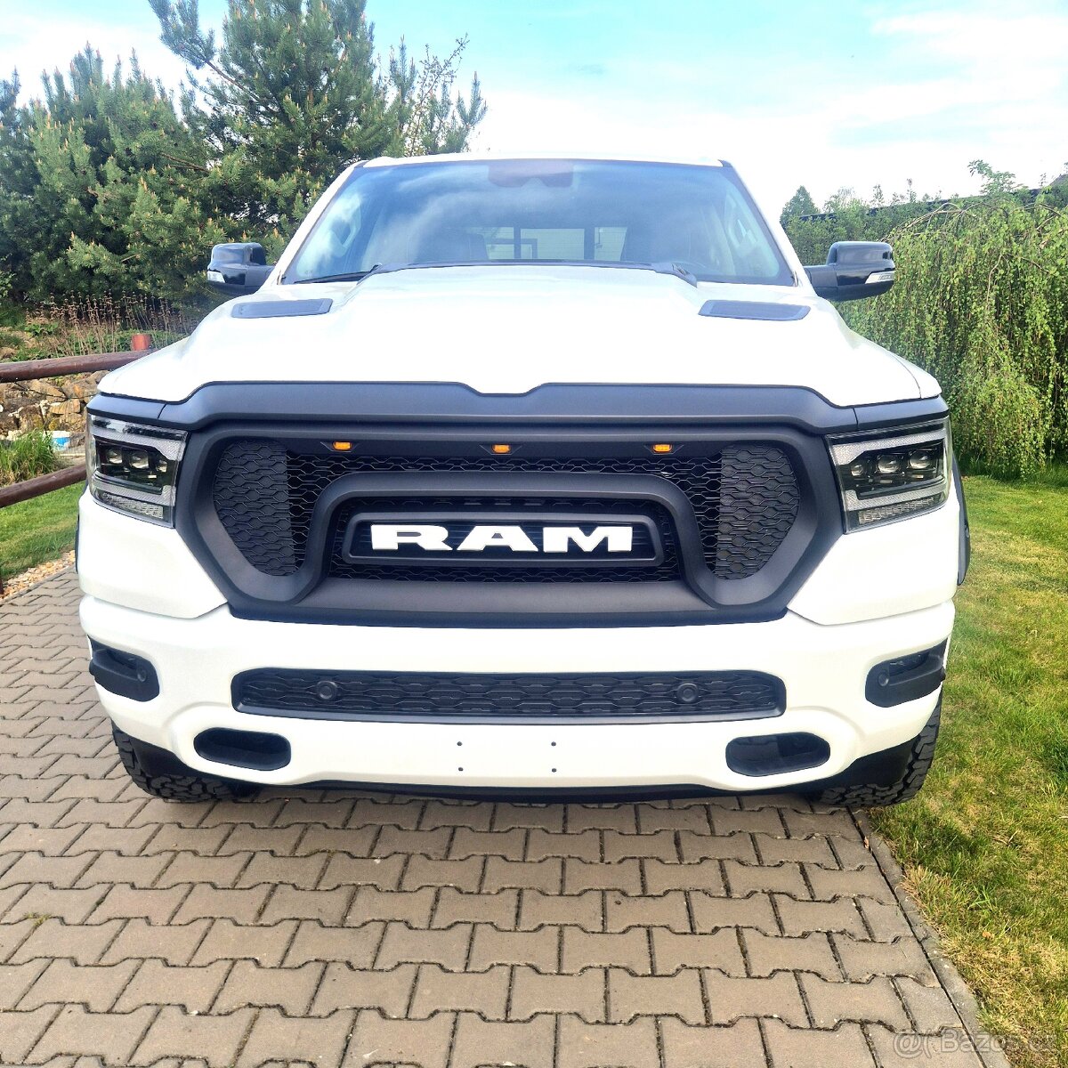 Dodge RAM 1500 - 13