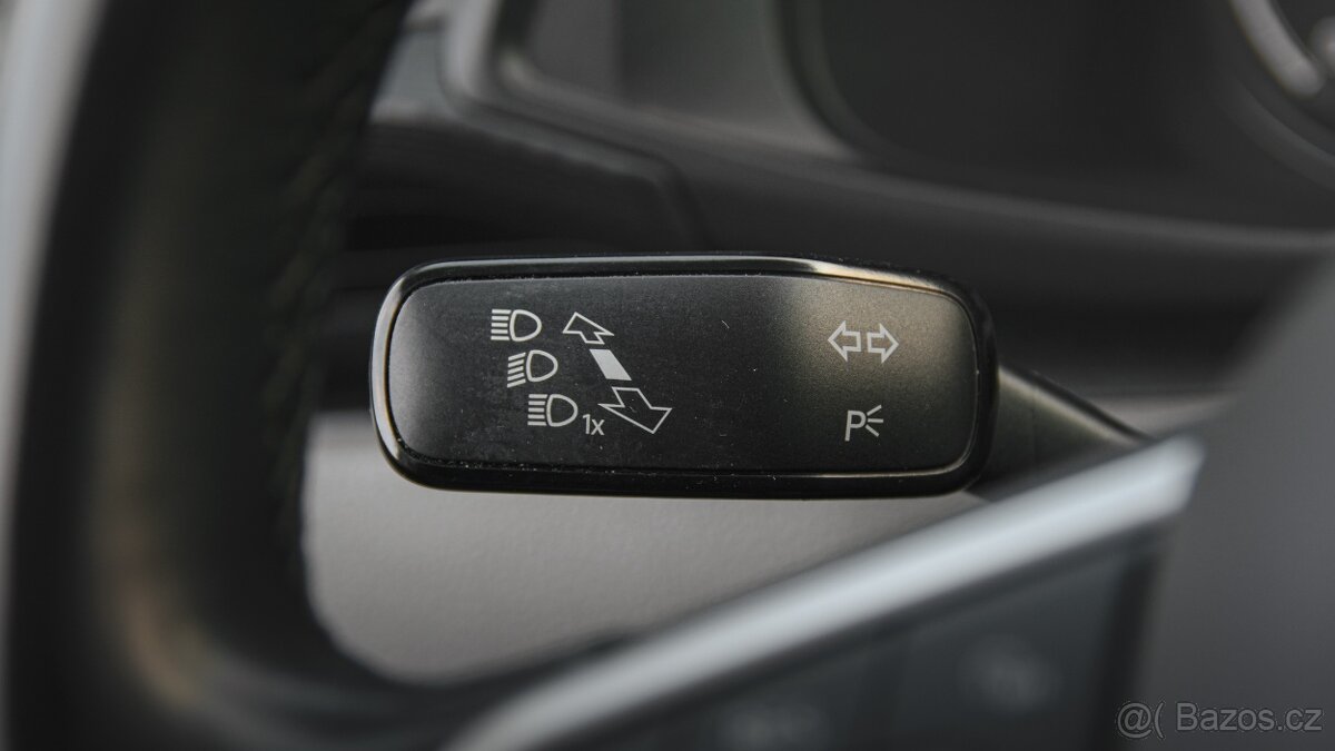 Volkswagen Caravelle, 2,0TDI/110kW DSG DPH 8.míst - 13