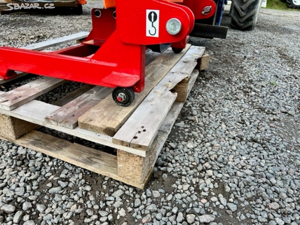 Rozmetadlo komunální 550kg - 13