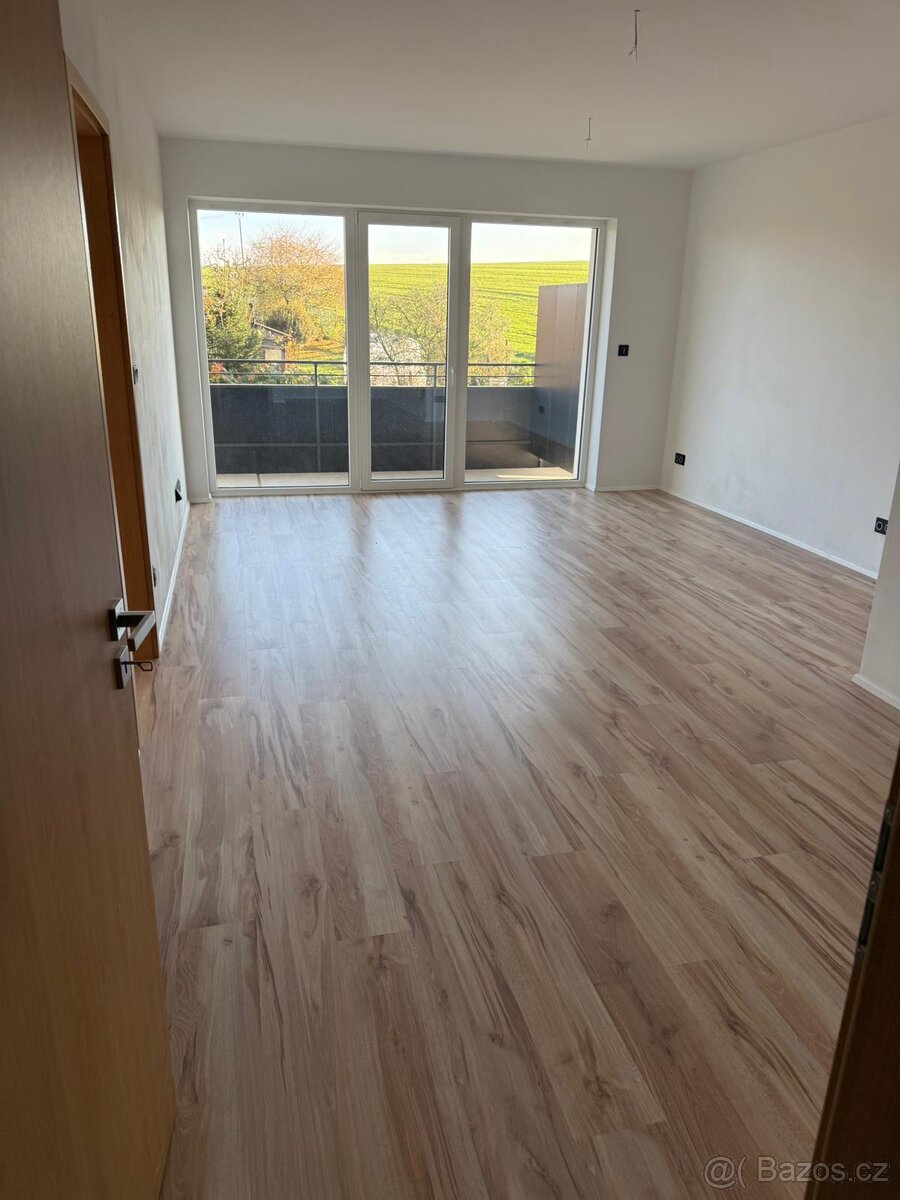 BYT 2+KK+balkon TOP EXLUZIVNÍ 62,24 m2 věž A - 13
