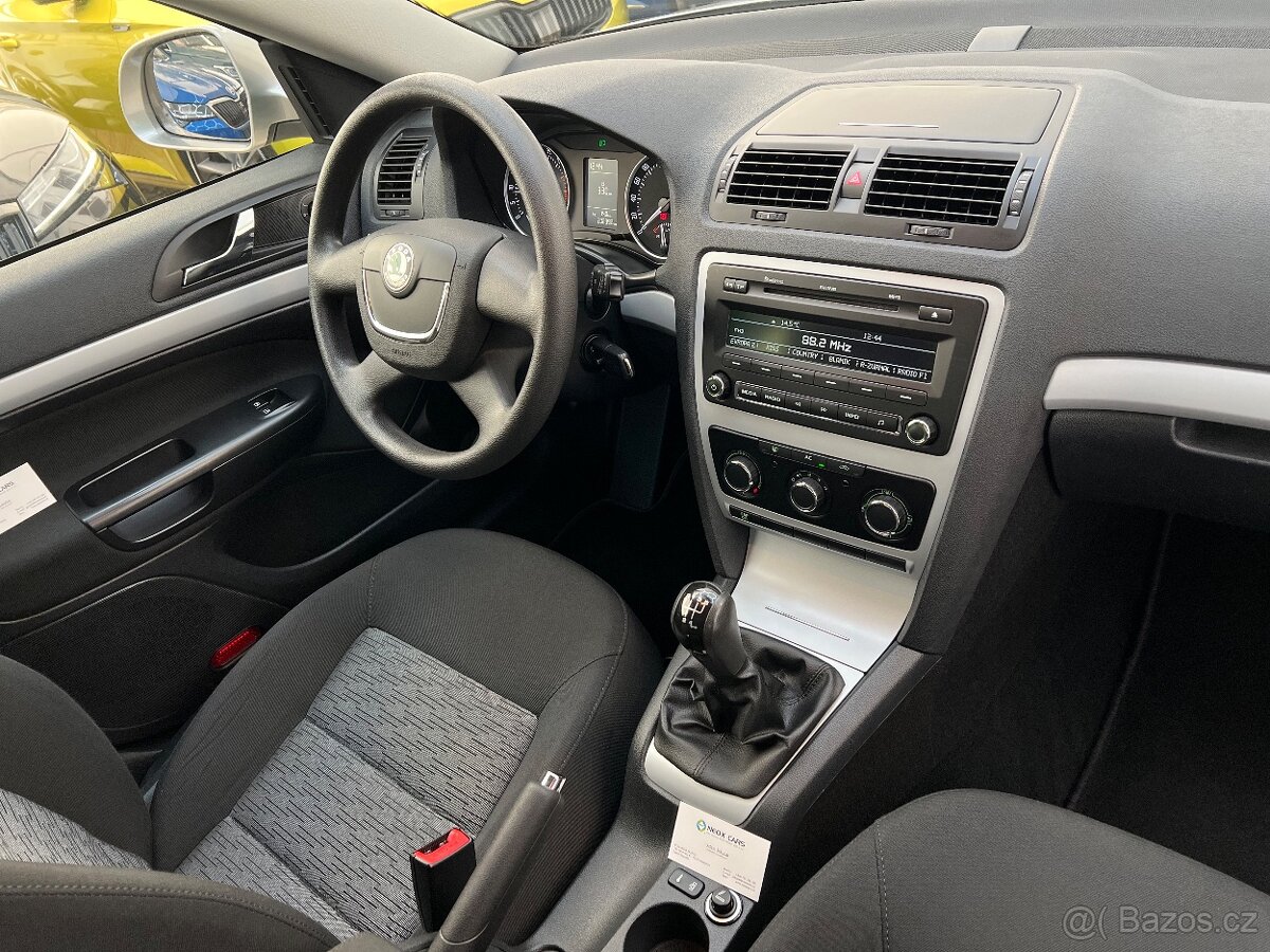Škoda Octavia II sedan 1.9TDi,77kW,man,1.maj,tažné,facelift - 13