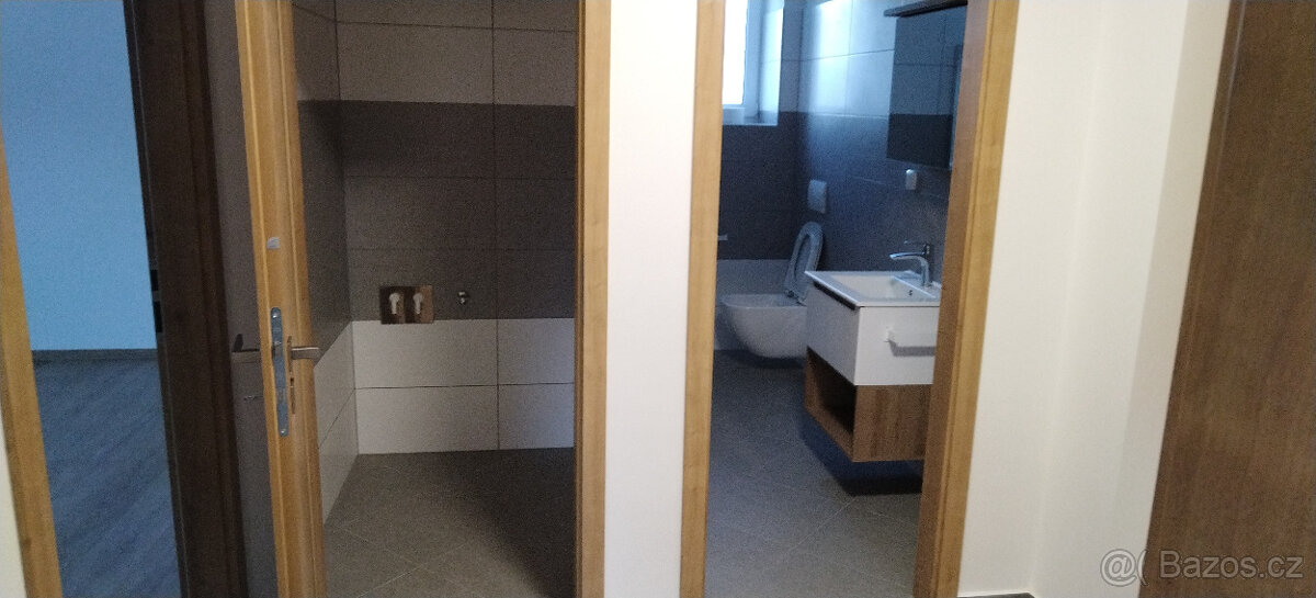 6 bytových jednotek - 13