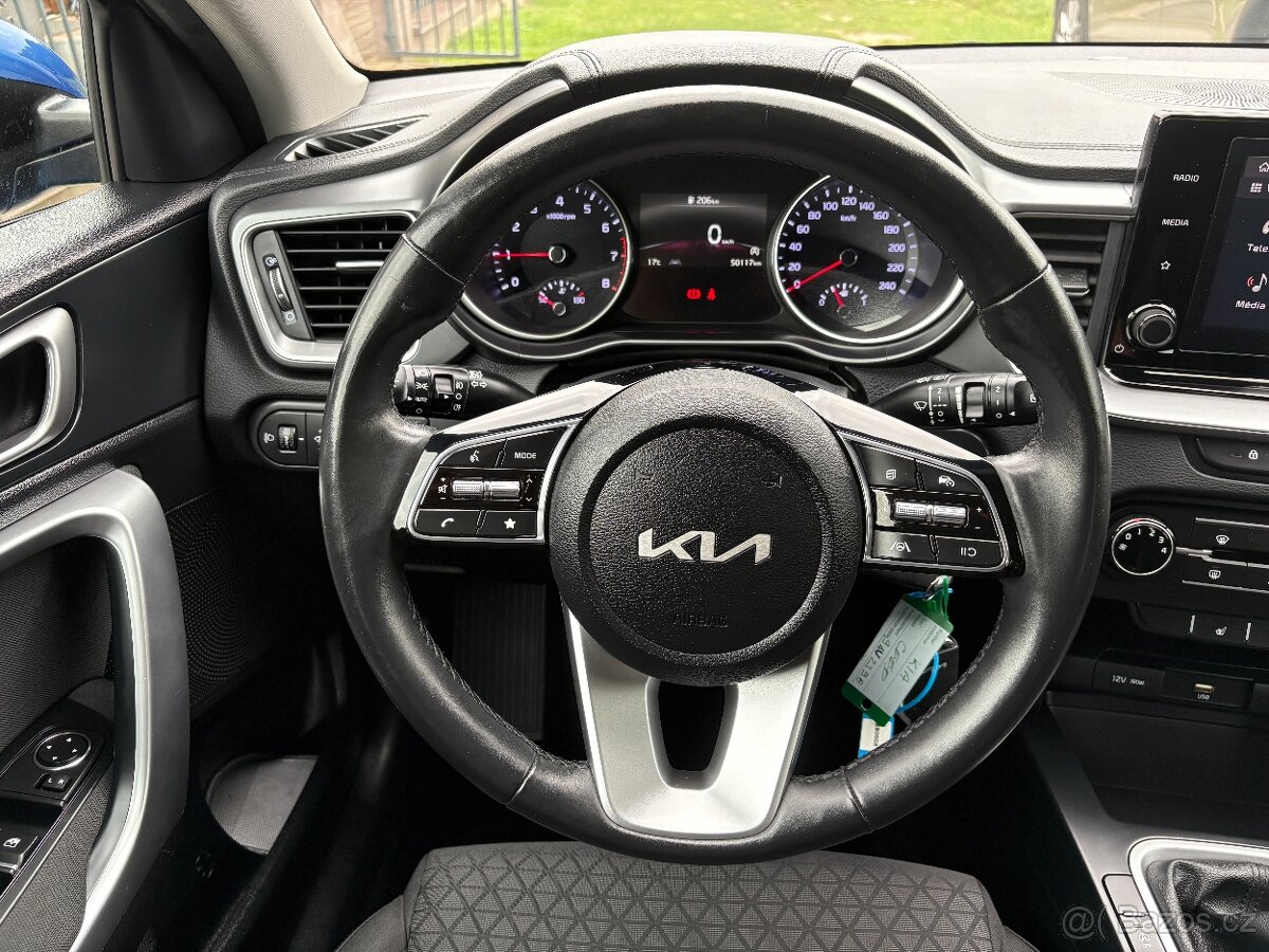 Kia Ceed SW 1.5T-GDI,118kW,Spin,ČR,DPH,TOP,kamera - 13