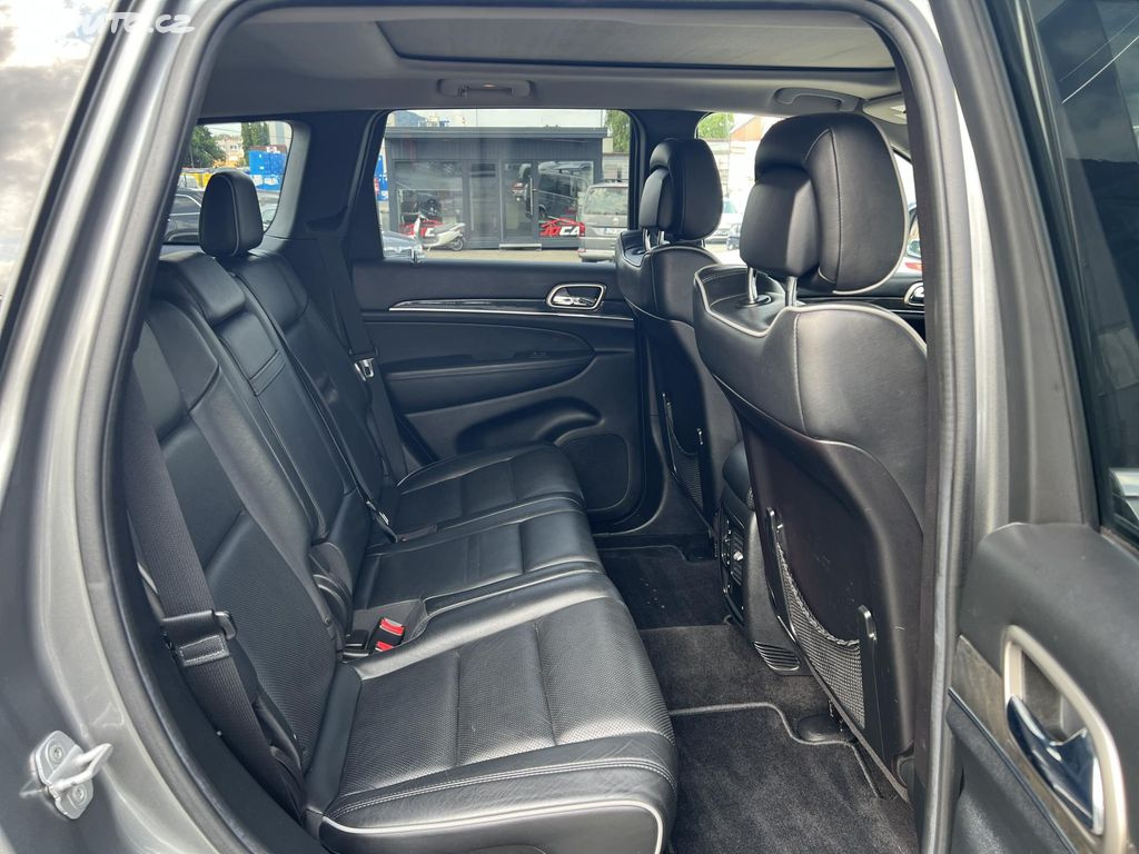 🚗 Jeep Grand Cherokee 3.0CRD 2011 OVERLAND KŮŽE KAMERA - 13