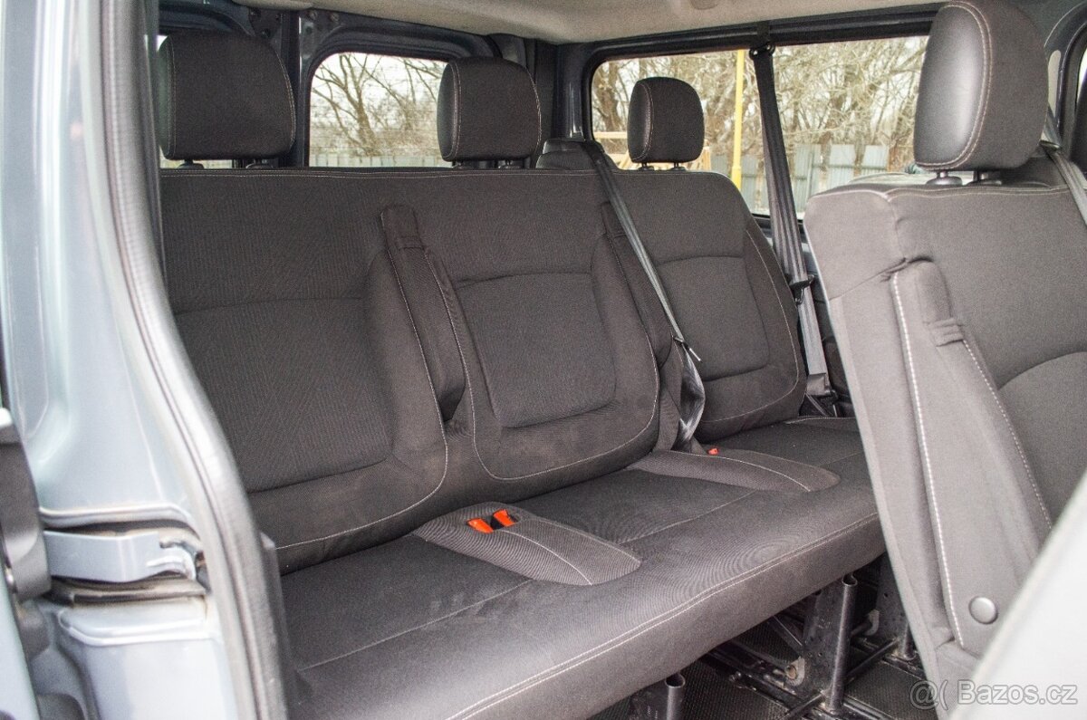 Renault Trafic Kombi Van Energy dCi 145 L2 - 13