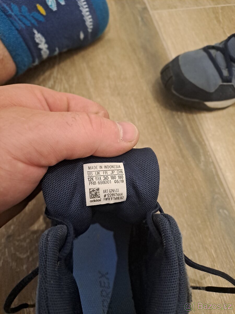 Prodam více paru bot po synovi - 13