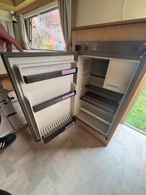 Prodám karavan KIP 40 - 13