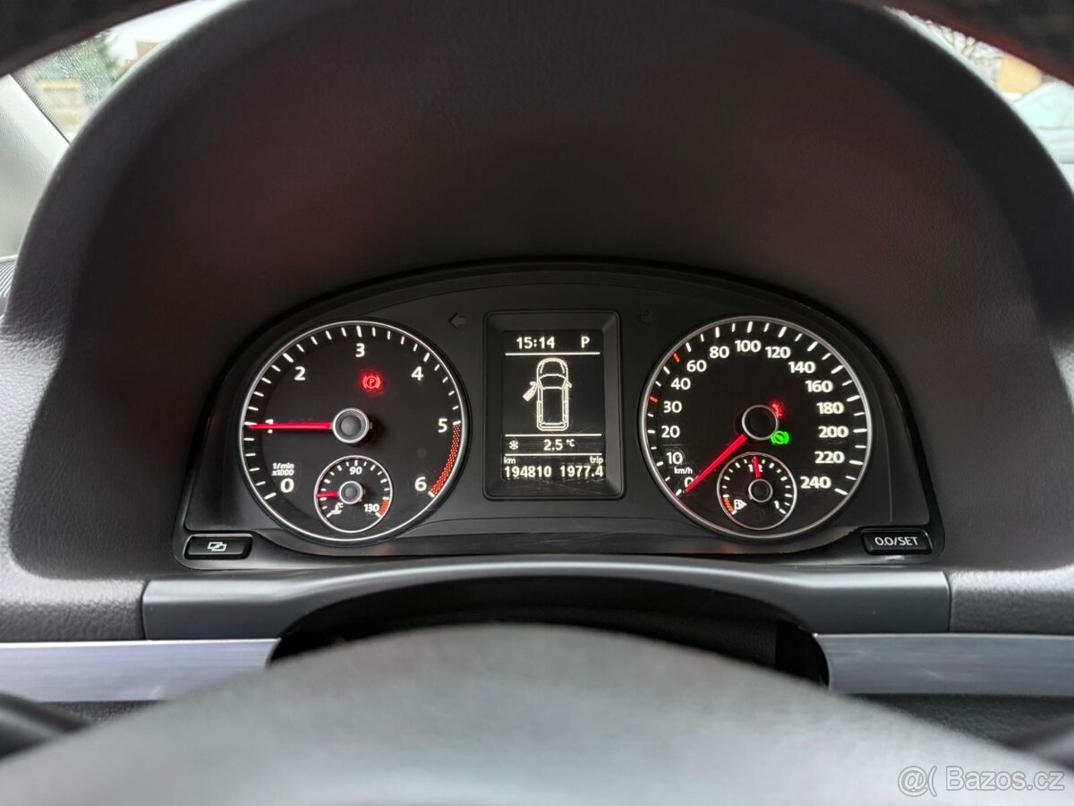 VW Touran Style 2.0TDi 103kw DSG - LED - Nova stk - 13