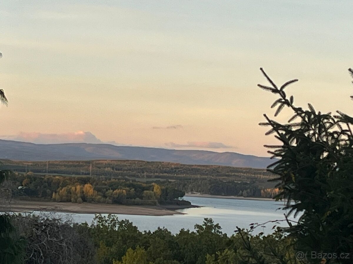 Chata se zahradou v Polákách - 13