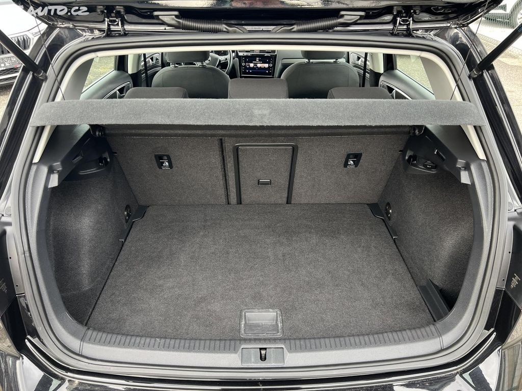 🚗 Volkswagen Golf VII IQ.DRIVE 1.6TDi 85KW DSG - 13