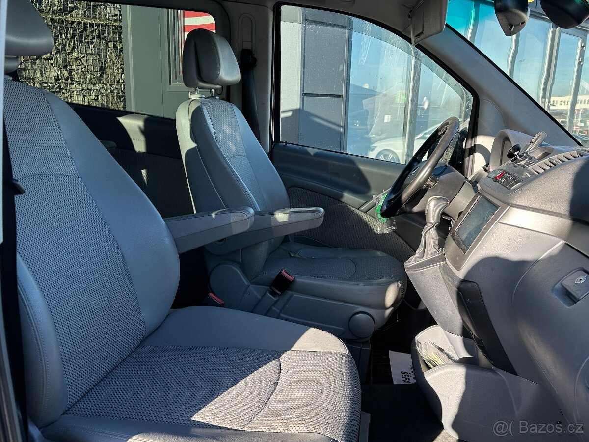 Mercedes-Benz Viano 2010 - 13