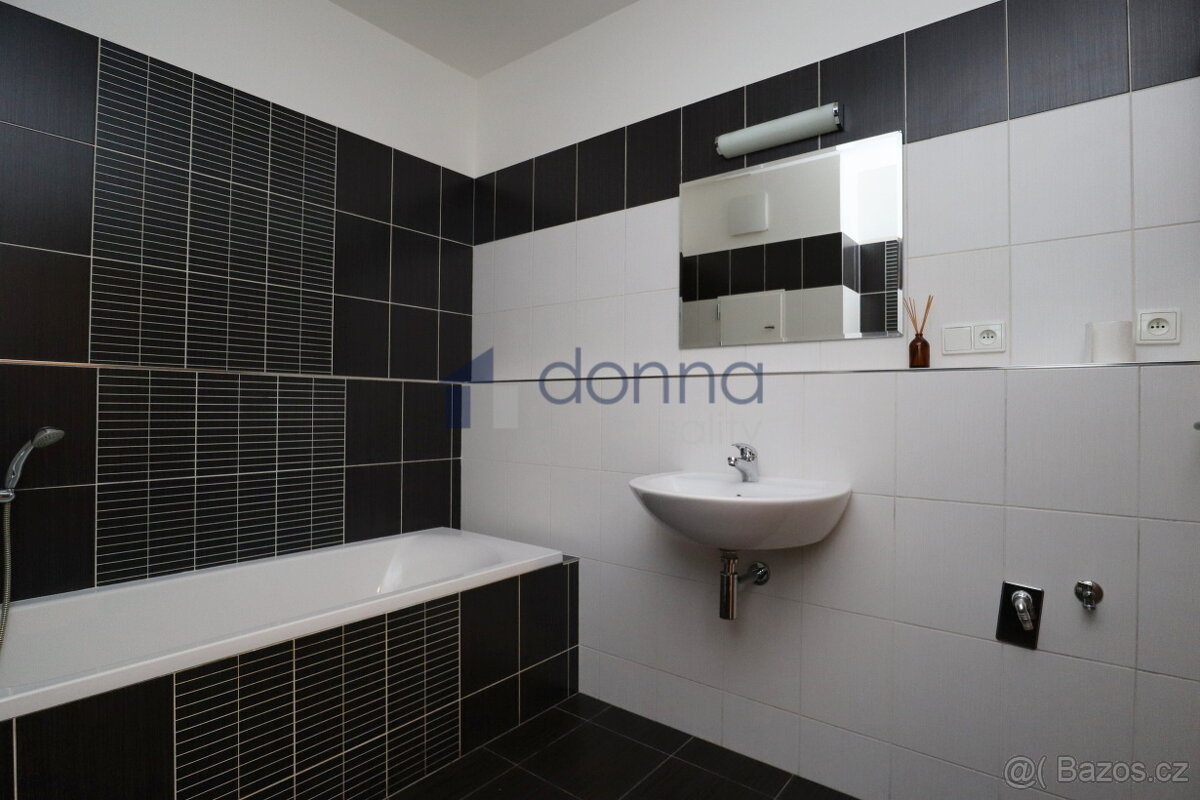 Prodej bytu v OV 2+kk/B,G, 59,5m2, ulice Moskevská, Praha 10 - 13