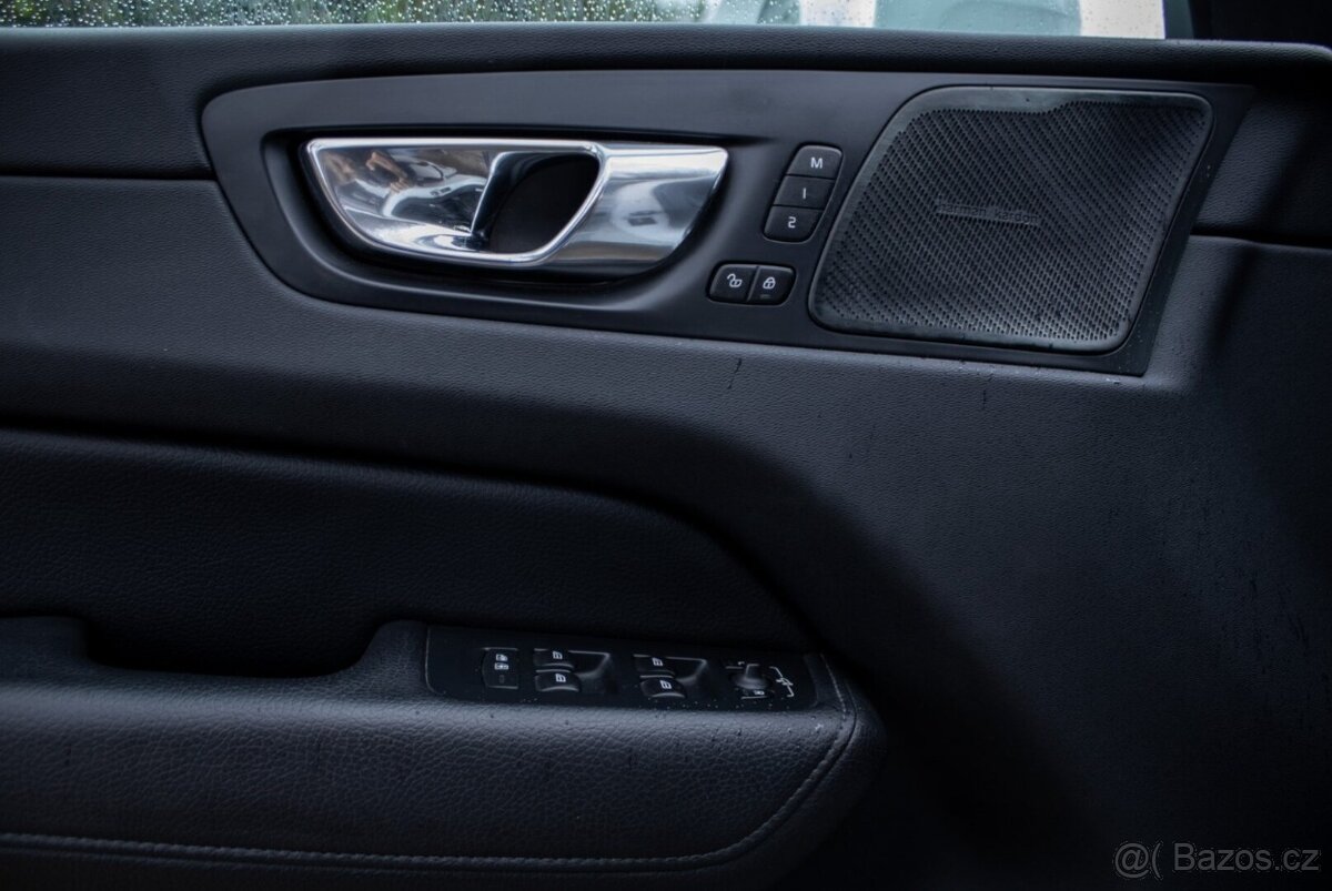 Volvo XC60 D4 Inscription A/T 2019 - 13