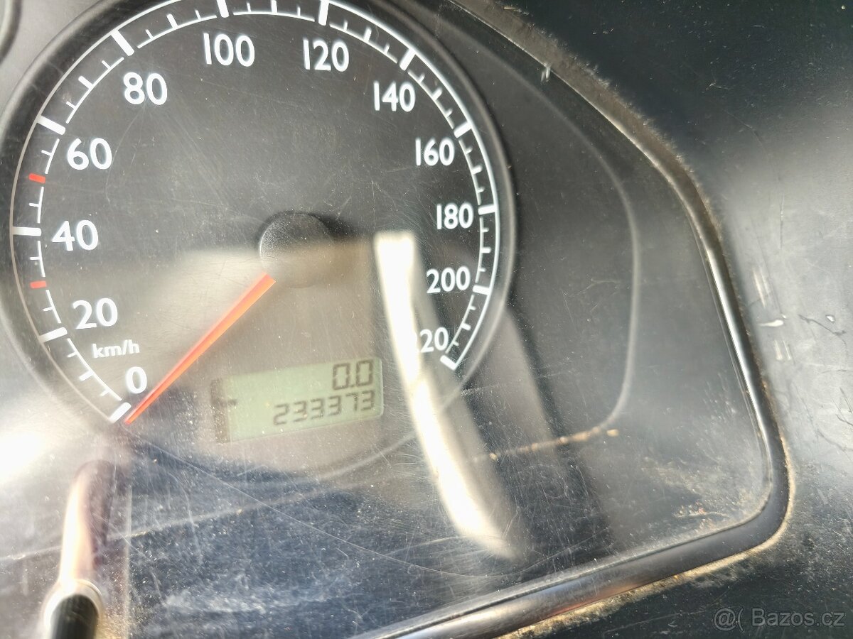 VW Multivan T5, 7 sedadel - 13