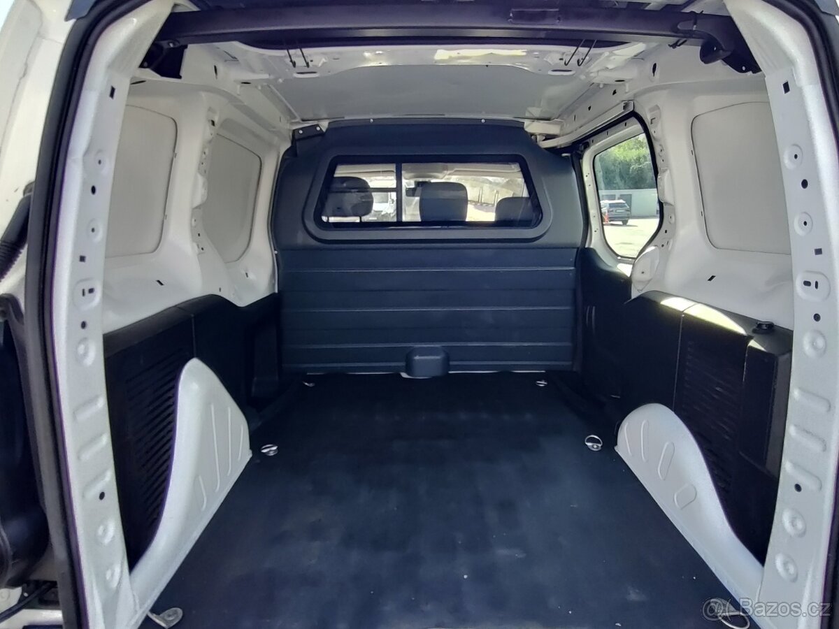 Peugeot Partner - 13