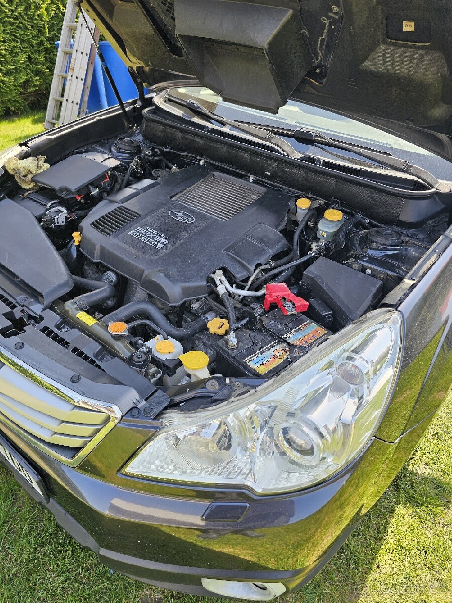 Subaru Outback 2.0 D v celku, mebo na díly. - 13