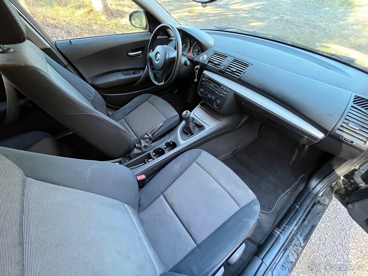 BMW 118i e87 - 13