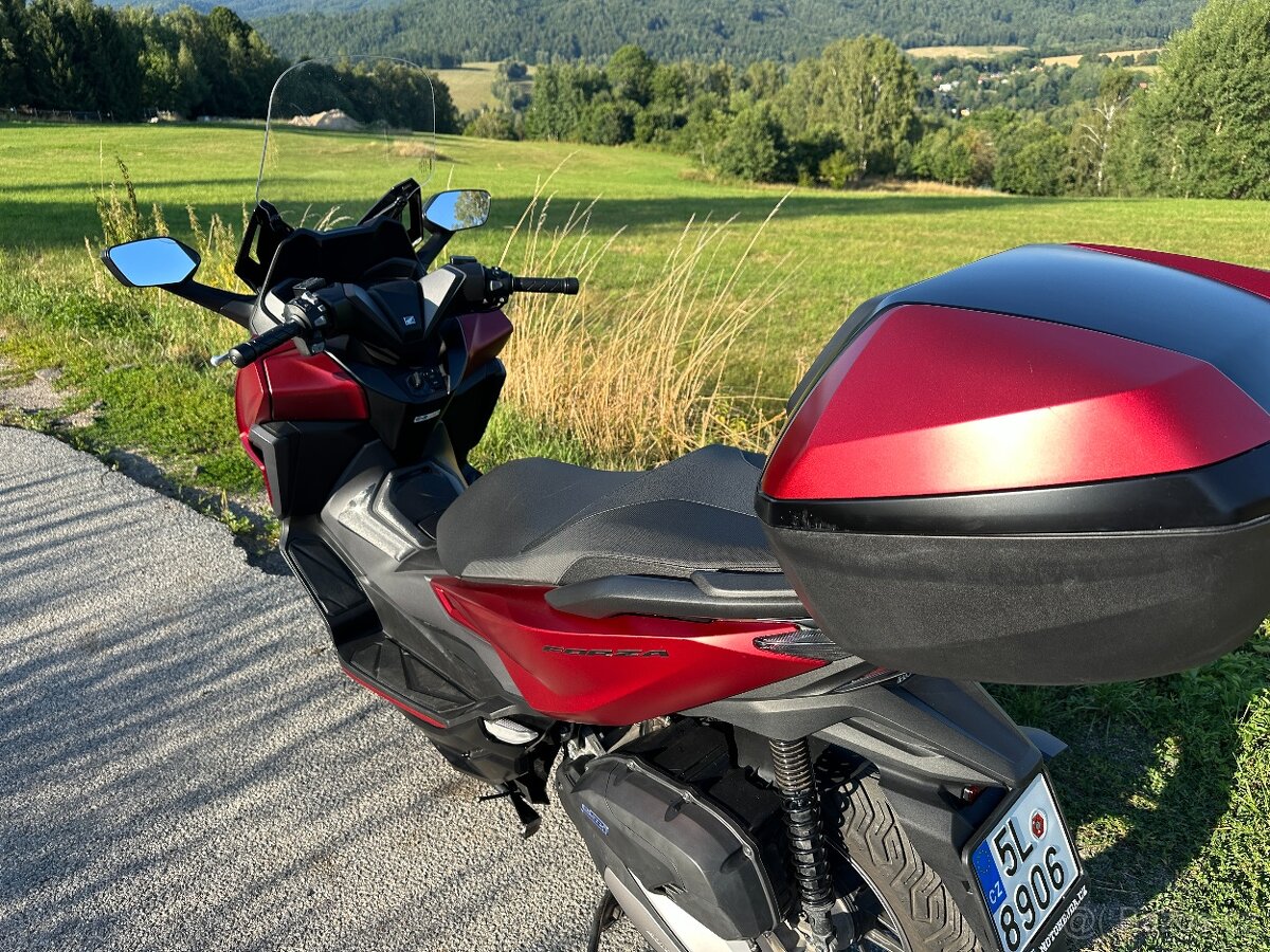 Honda Forza NSS125 - 13