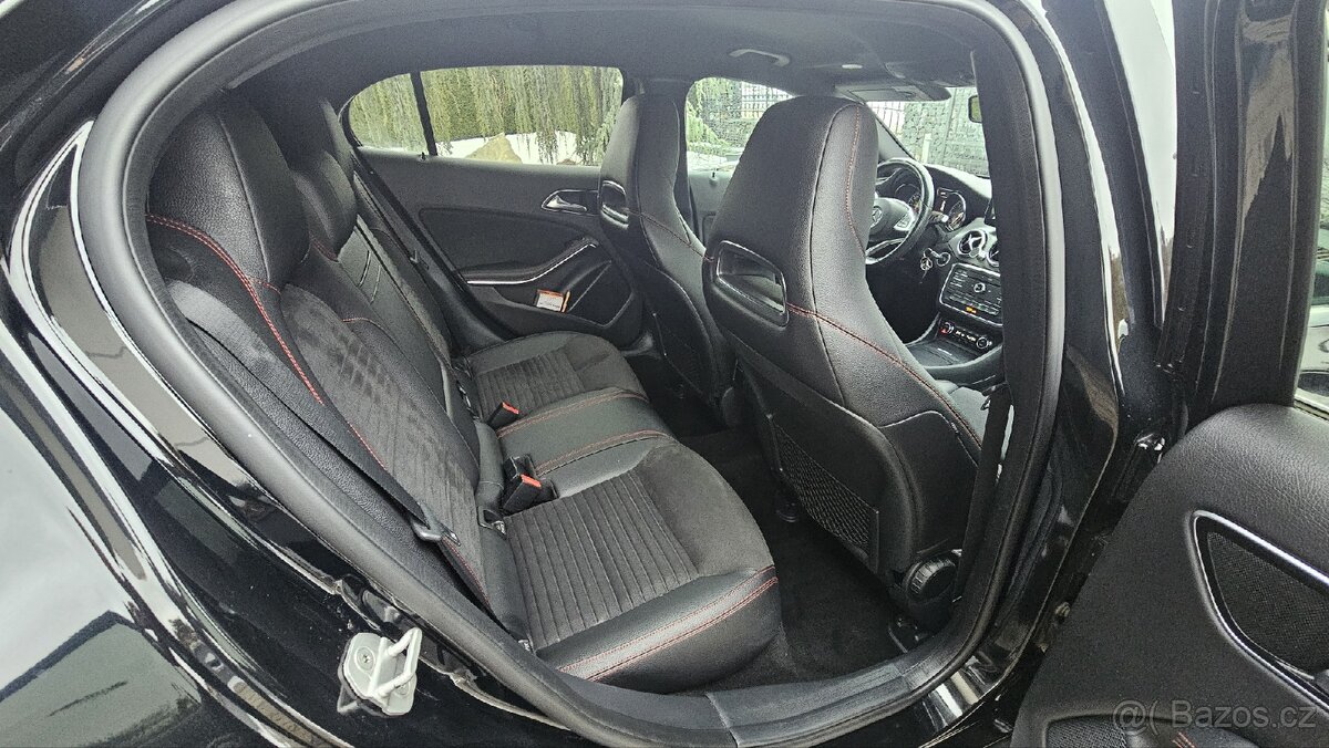 MERCEDES GLA 200 CDI ////AMG 2017 - 13