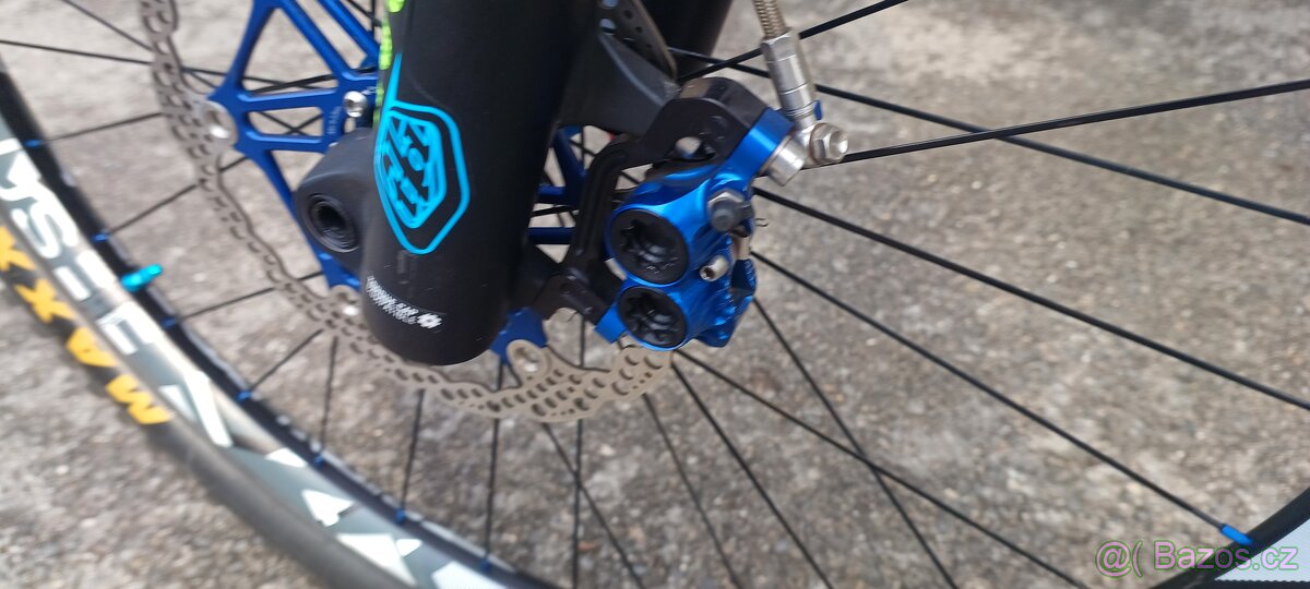 YT Capra CF vel. M 2017 - 13