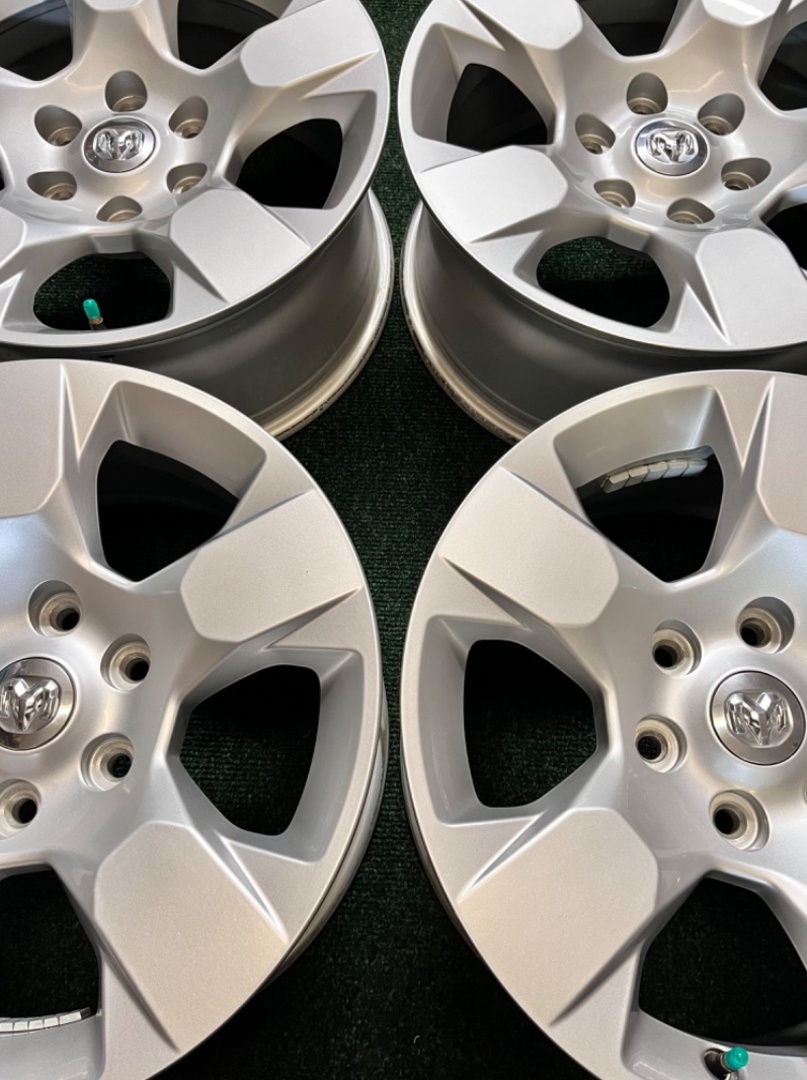 6x139.7 R18 Originál alu Dodge 5.Generace - 13