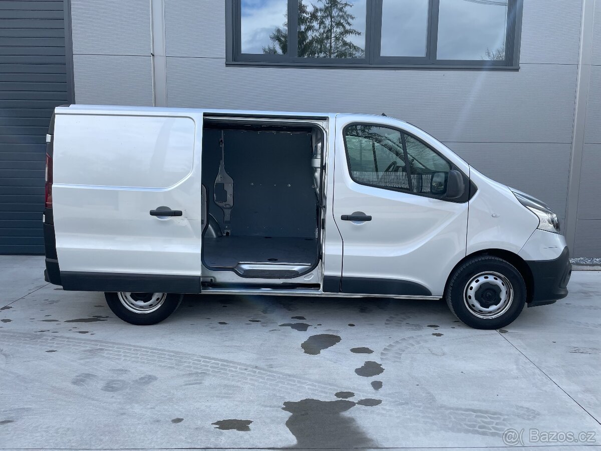 Renault Trafic - 13