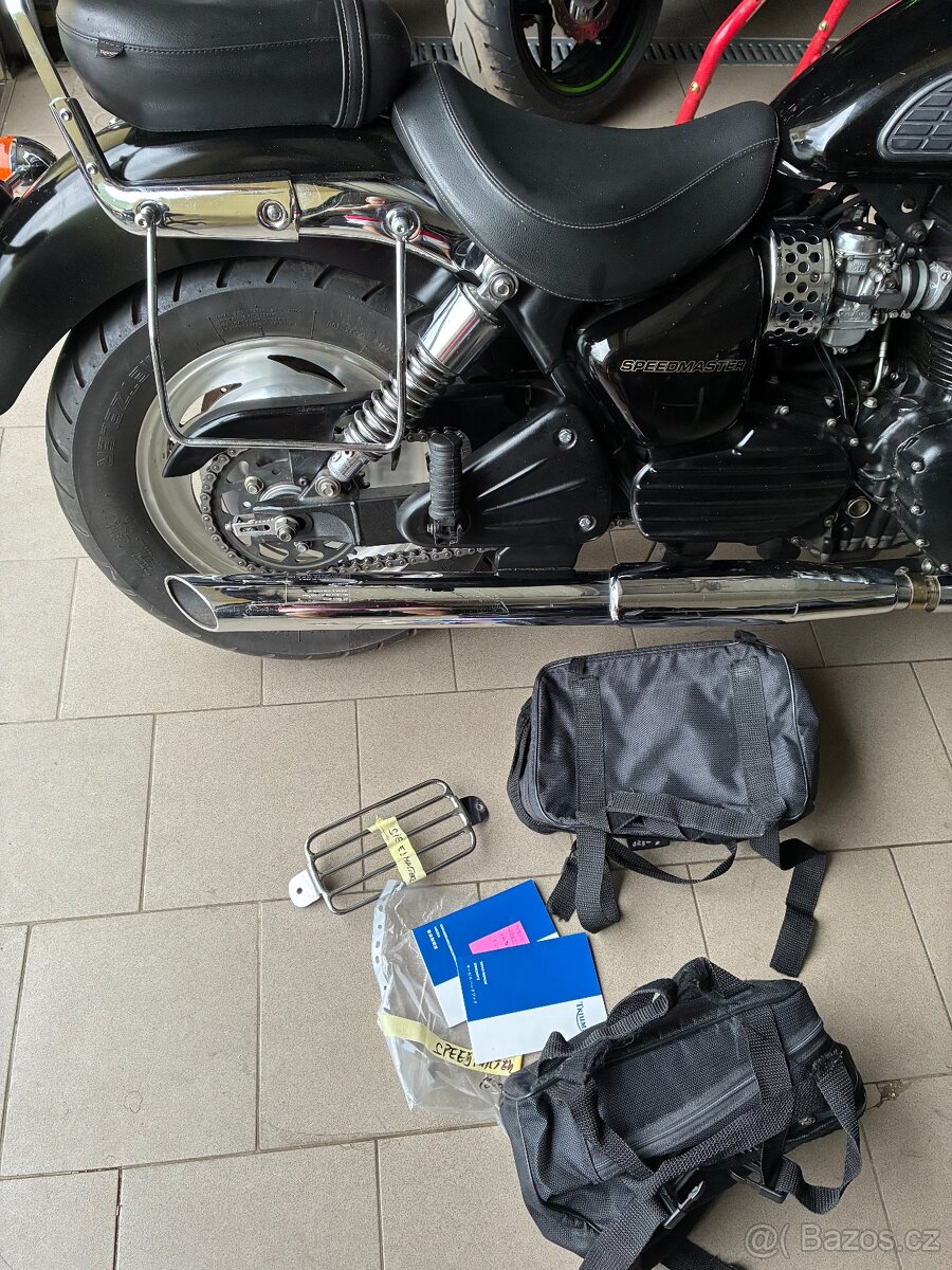 Triumph SPEEDMASTER - 13