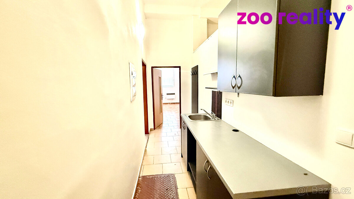 Pronájem, Obchodní prostor, 90 m2, Chomutov, Jiráskova ul. - 13