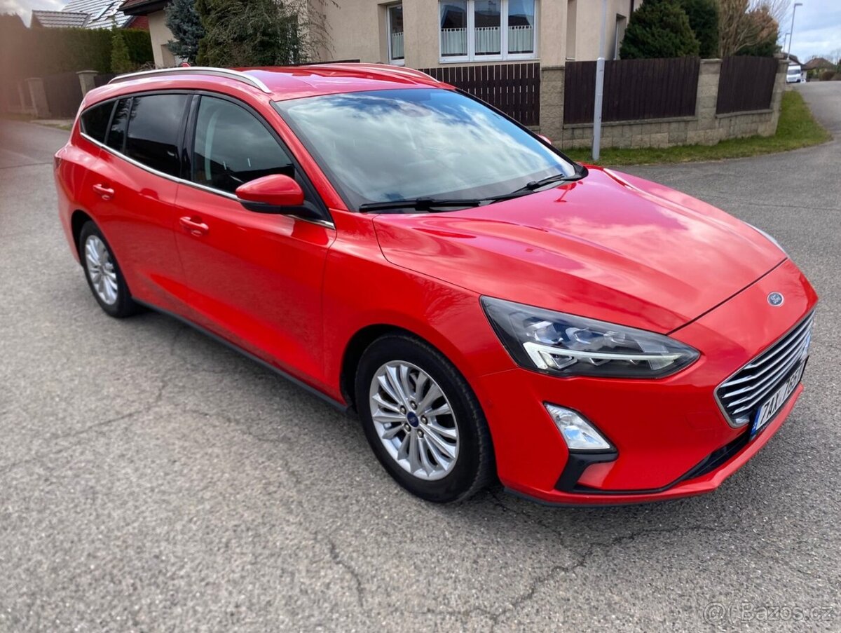 Ford Focus Turnier 1.5 EB Titanium 1. majitel 11/2019 - 13