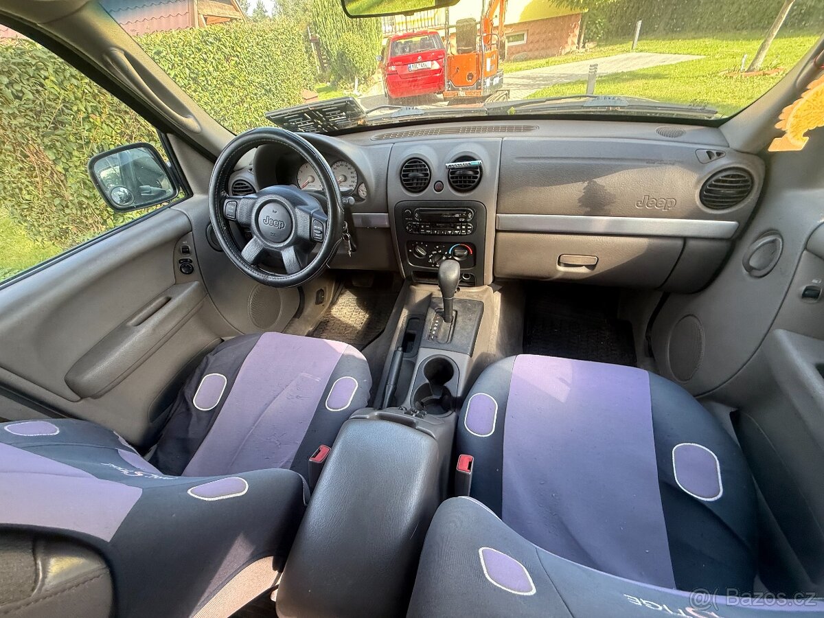 Jeep Liberty 3,8 v6 bez motoru - 13