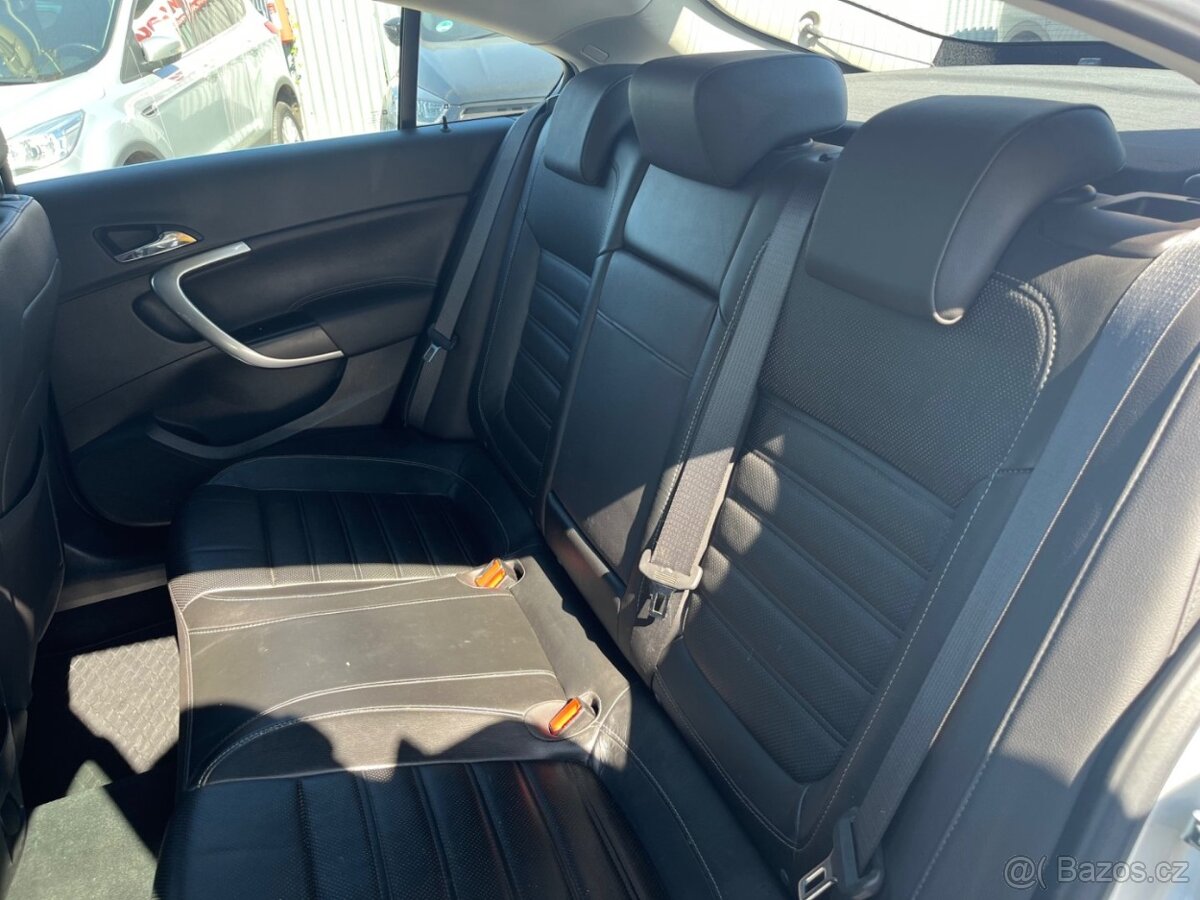 OPEL INSIGNIA 1,6T 132KW COSMO PREMIUM PACKET - 13