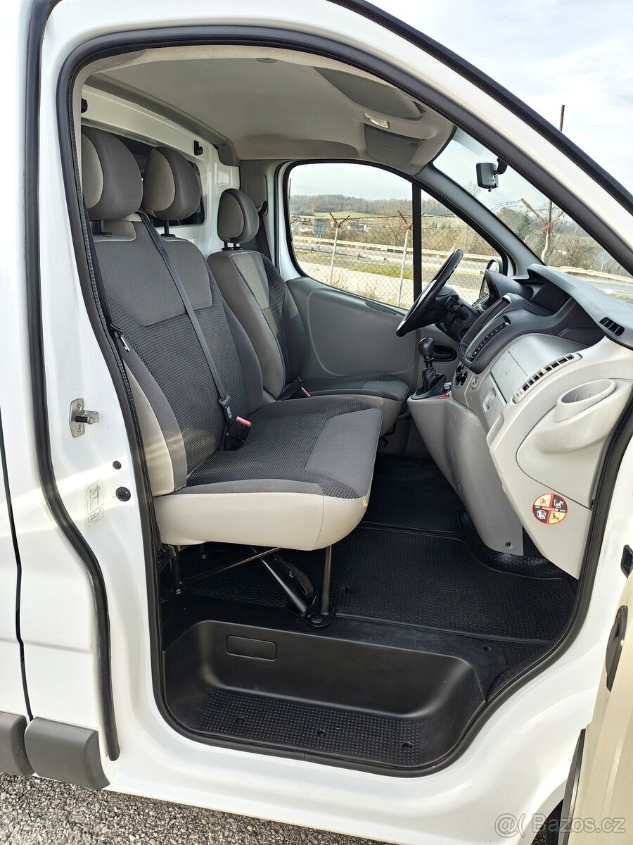 OPEL VIVARO 2,0DCI 84kW LONG R-2011 SERVISKA 1-MAJITEL TAŽNÉ - 13