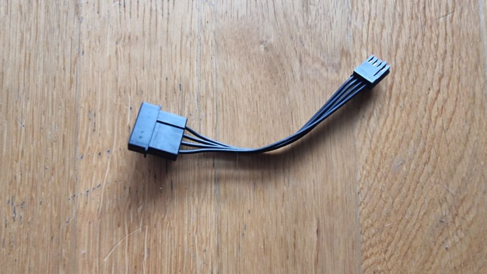 Zdroj Corsair HX850 PLATINUM 850W - 13