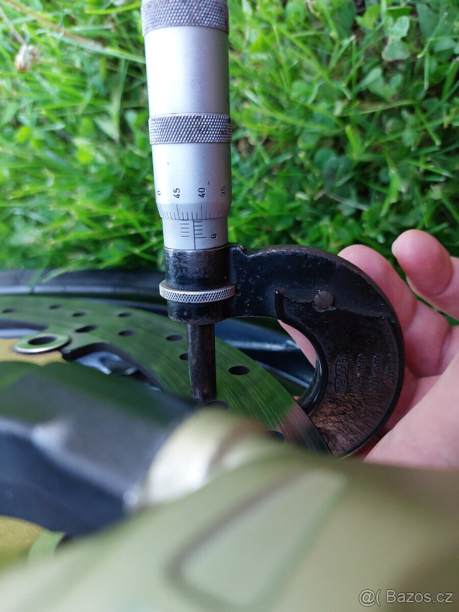 APRILIA Tuono 1000 R - 13