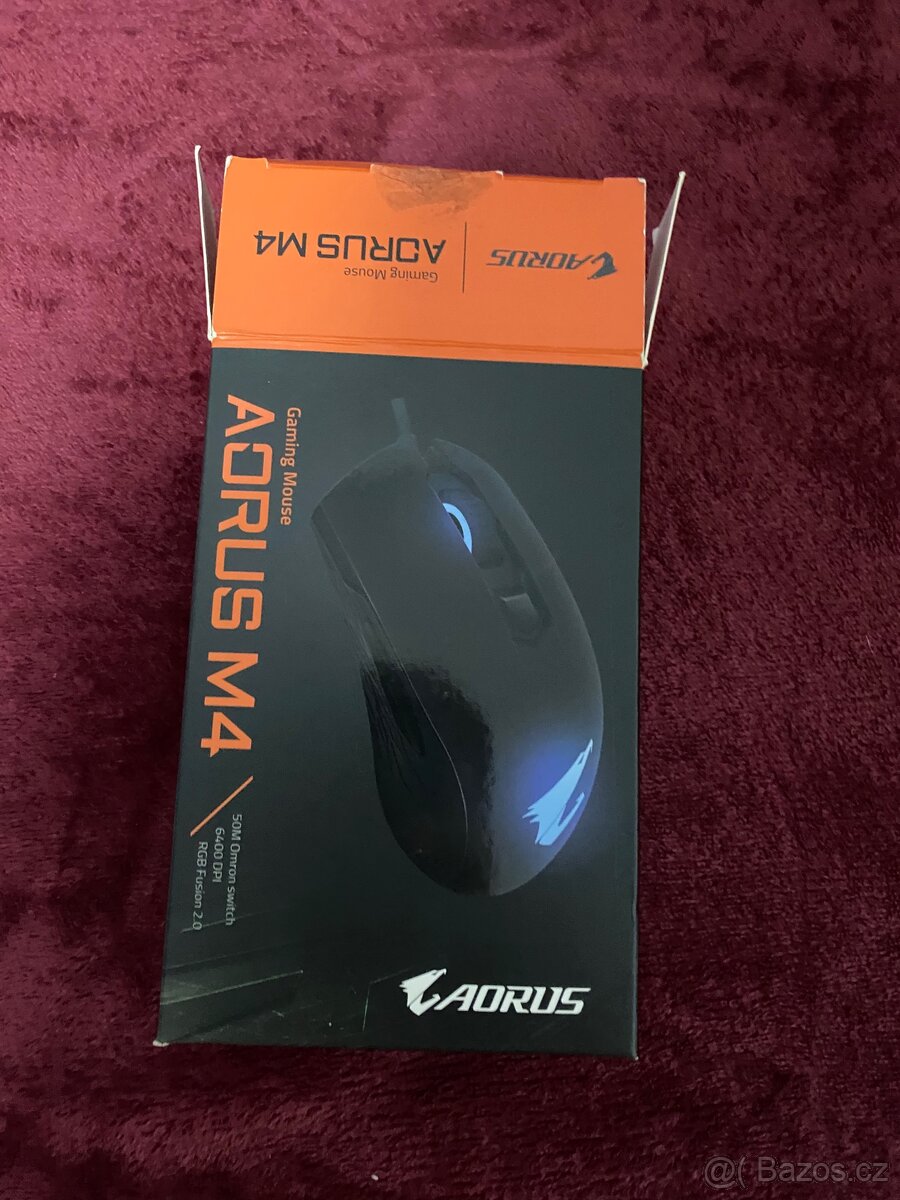 Herní set AORUS: Mechanická klávesnice + Myš M4 - 13