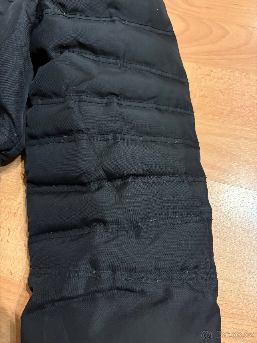 Černá péřová bunda, vel. M - 13