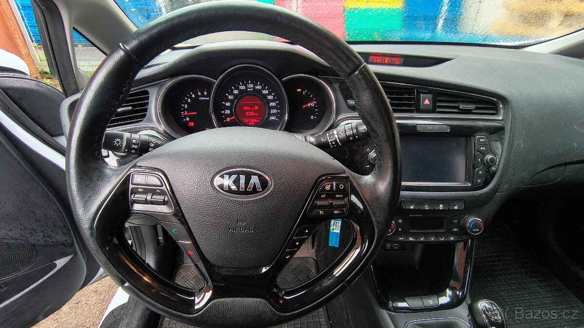 Kia Ceed 1,6Di 100kw - 13