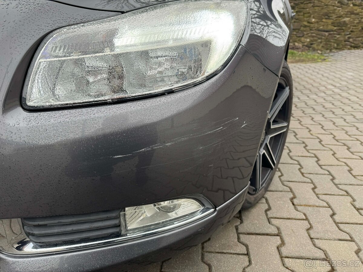 Opel Insignia 2.8 V6 4x4 - 13