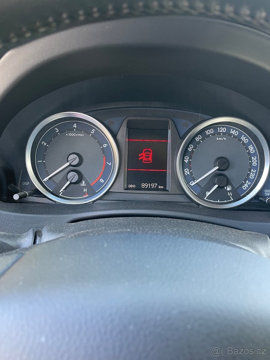 Toyota Auris 1.6i 89000km - 13